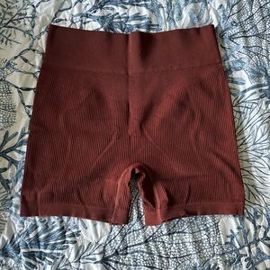 Ribbed women’s athletic biker shorts 5in inseam no scrunch butt